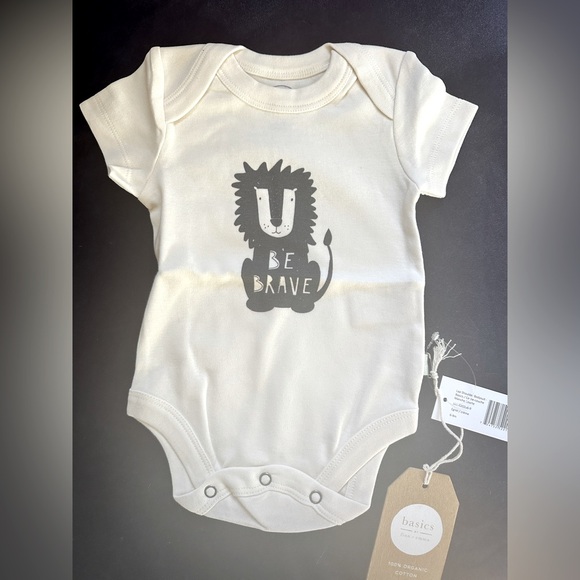 Finn + Emma Organic Cotton Onesie 6-9 mo Be Brave Lion NWT - Picture 1 of 5